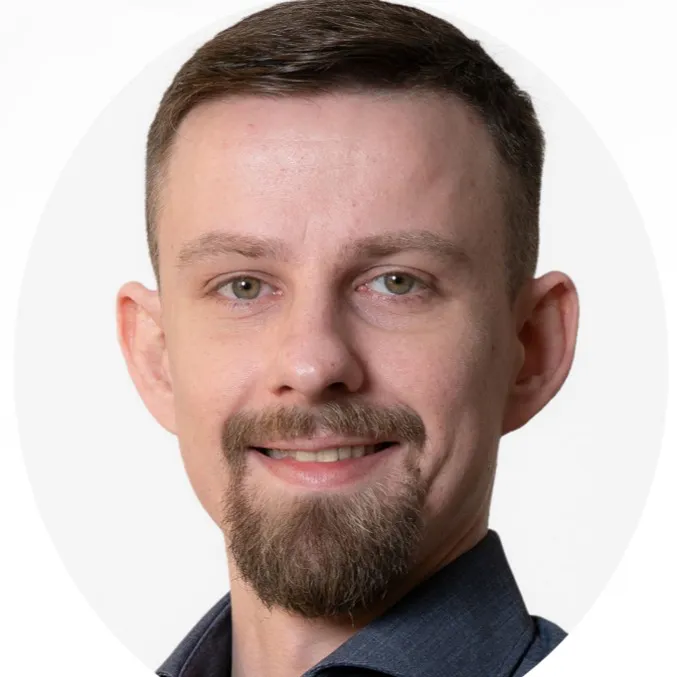 Porträt von Jens Geerkens, AI Engineer aus Geldern am Niederrhein.